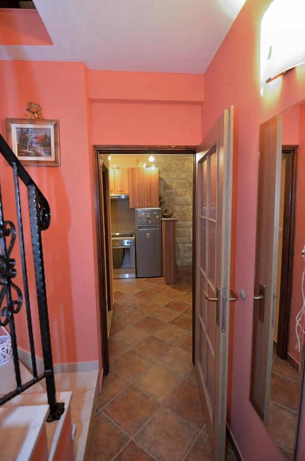 House Tihana Donje Selo na Šolti Exterior foto